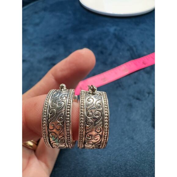 Napier‎ Silver Tone Hoop Earrings Ornate Scroll Design - Picture 9 of 10